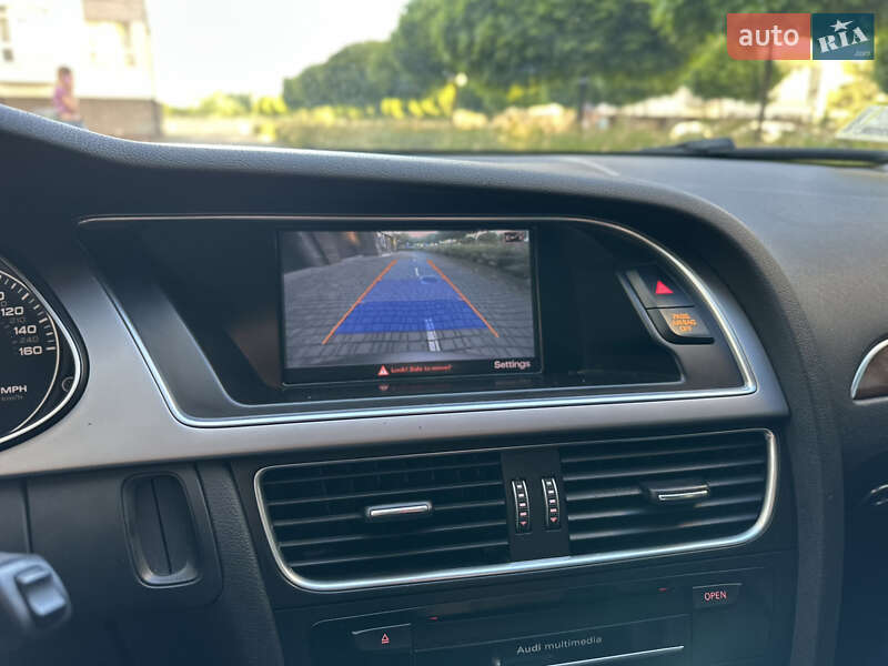 Седан Audi A4 2013 в Ивано-Франковске