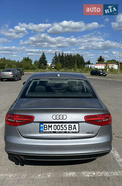 Седан Audi A4 2015 в 