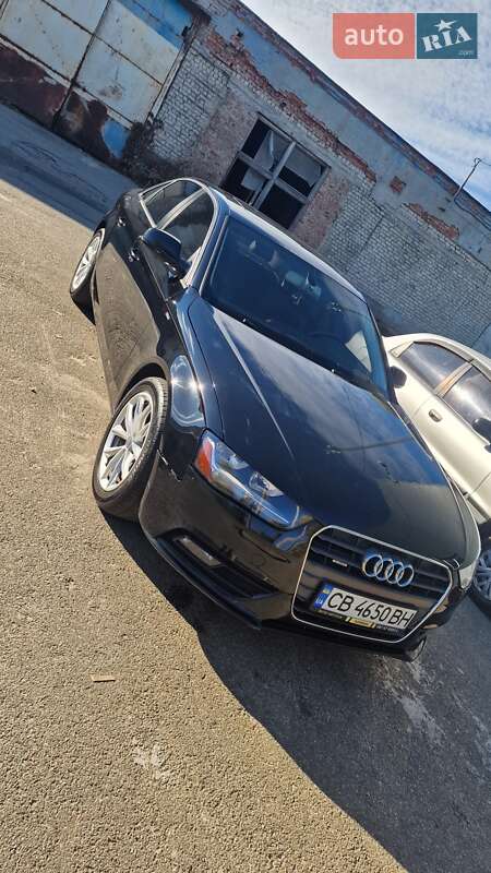 Седан Audi A4 2012 в Чернигове