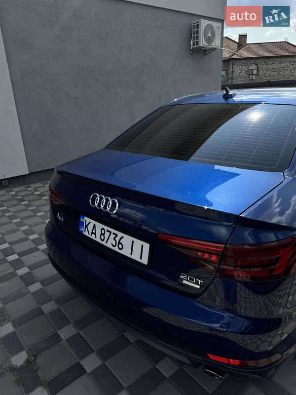 Седан Audi A4 2017 в Києві
