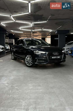 Седан Audi A4 2018 в Одессе