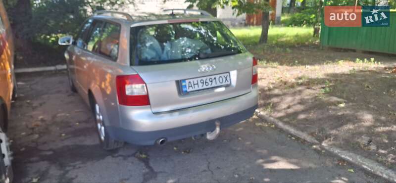 Универсал Audi A4 2003 в Першотравенске