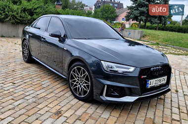Седан Audi A4 2016 в Білій Церкві