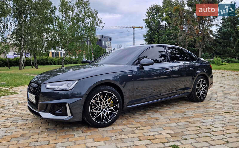 Седан Audi A4 2016 в Белой Церкви