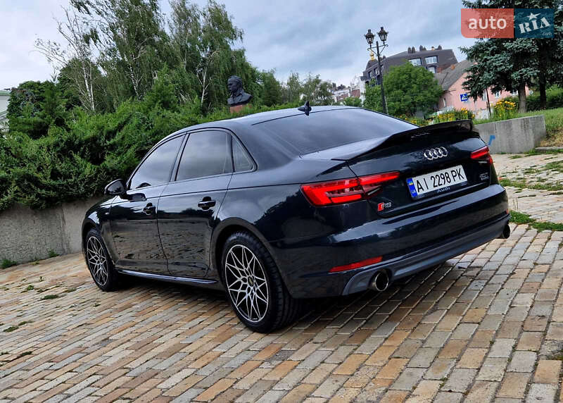 Седан Audi A4 2016 в Белой Церкви