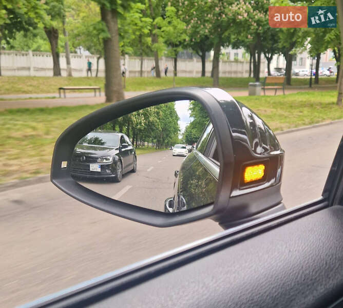 Седан Audi A4 2016 в Белой Церкви