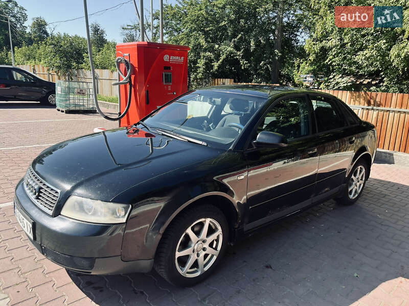 Седан Audi A4 2001 в Виннице