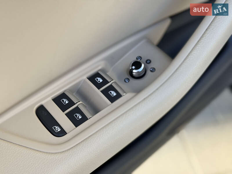 Седан Audi A4 2019 в Ивано-Франковске