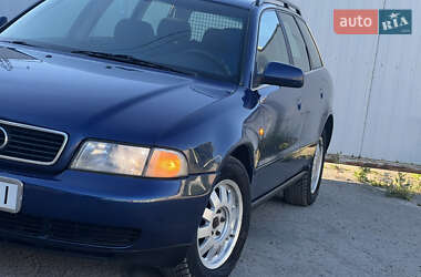 Универсал Audi A4 1998 в 