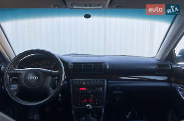 Универсал Audi A4 1998 в 