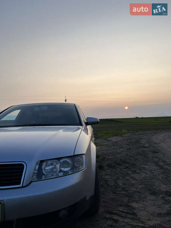 Седан Audi A4 2002 в Млиніві фото 3 Седан Audi A4 2002 в Млиніві
