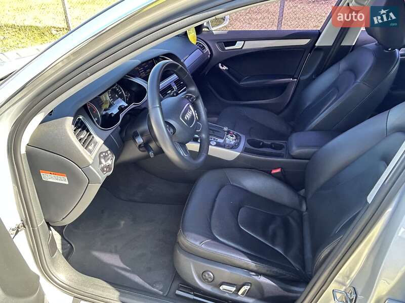 Седан Audi A4 2014 в Черноморске