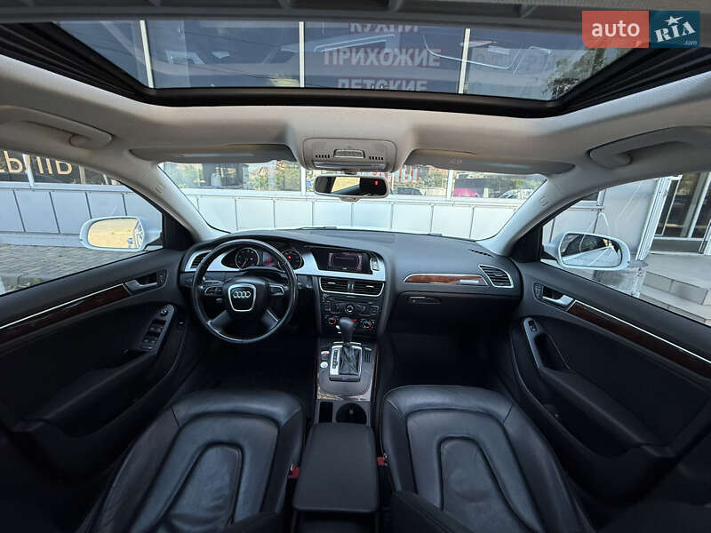 Седан Audi A4 2012 в Одессе