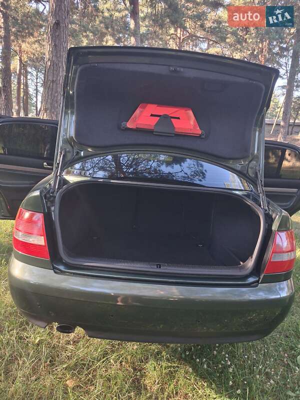 Седан Audi A4 2000 в Луцке