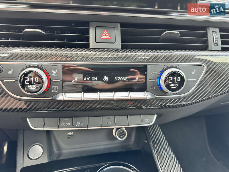 Универсал Audi A4 2019 в Луцке фото 9 Универсал Audi A4 2019 в Луцке