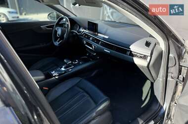 Седан Audi A4 2018 в 
