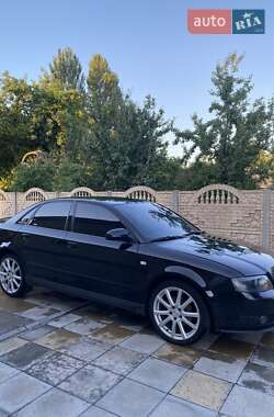 Седан Audi A4 2000 в 