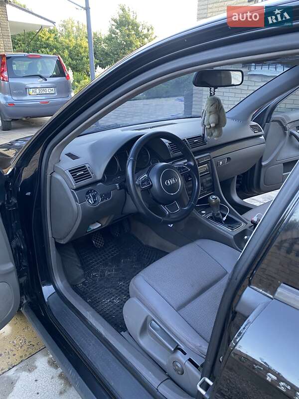 Седан Audi A4 2000 в Каменском