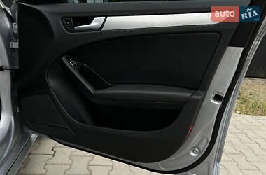Седан Audi A4 2014 в 