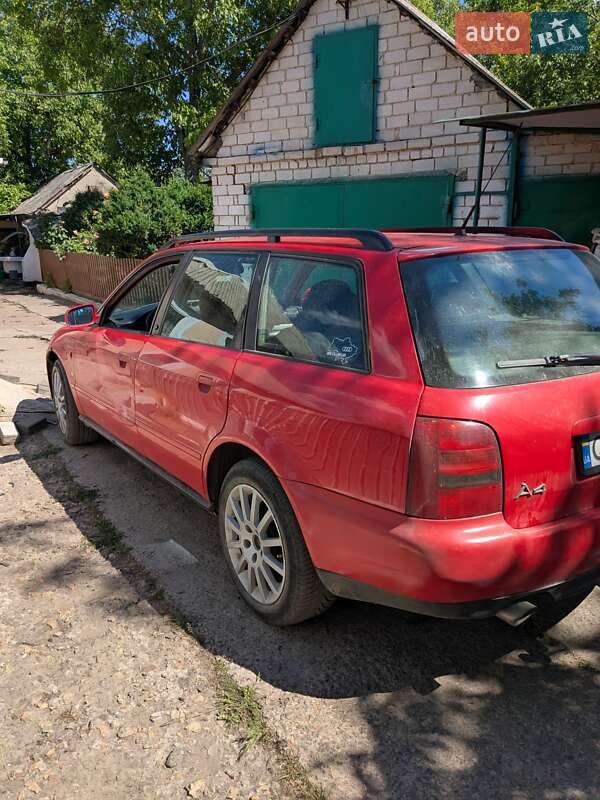 Универсал Audi A4 1996 в Черкассах