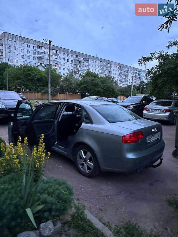Седан Audi A4 2006 в Житомирі