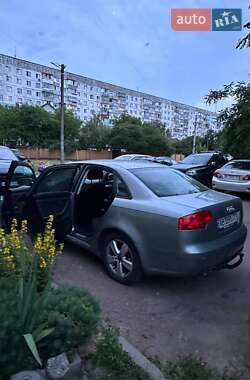 Седан Audi A4 2006 в 