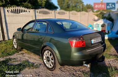 Седан Audi A4 2001 в 