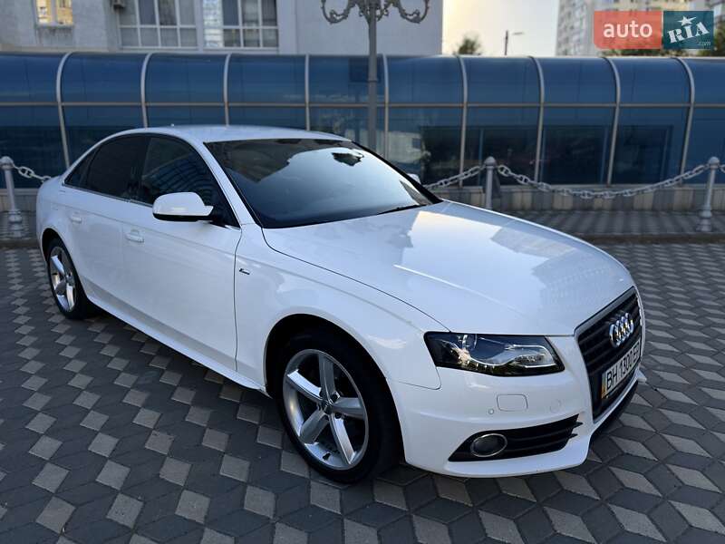 Audi A4 2011
