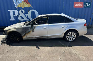 Седан Audi A4 2013 в 
