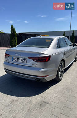 Седан Audi A4 2018 в 