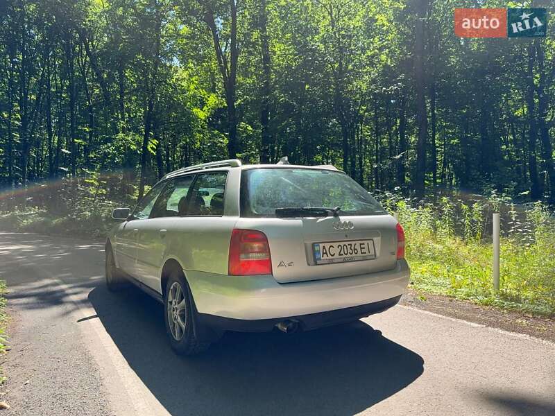Универсал Audi A4 1999 в Луцке