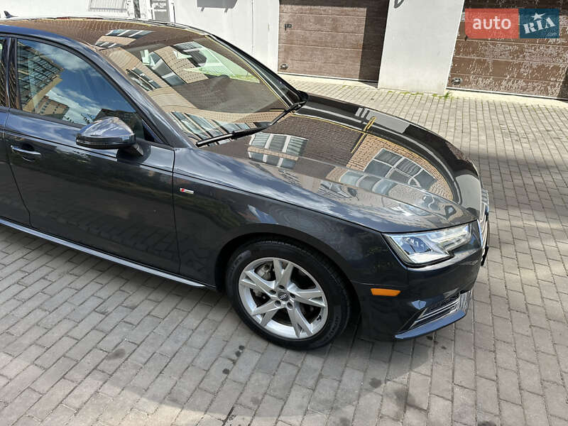 Седан Audi A4 2018 в Хмельницком