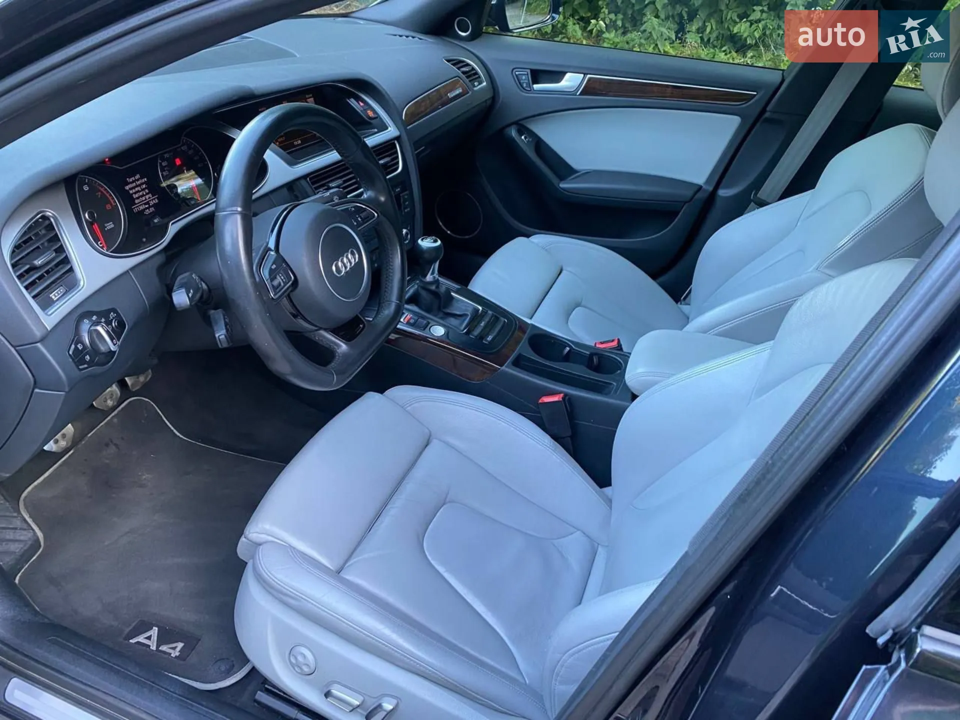 2015 Audi A4 - мініатюра 25