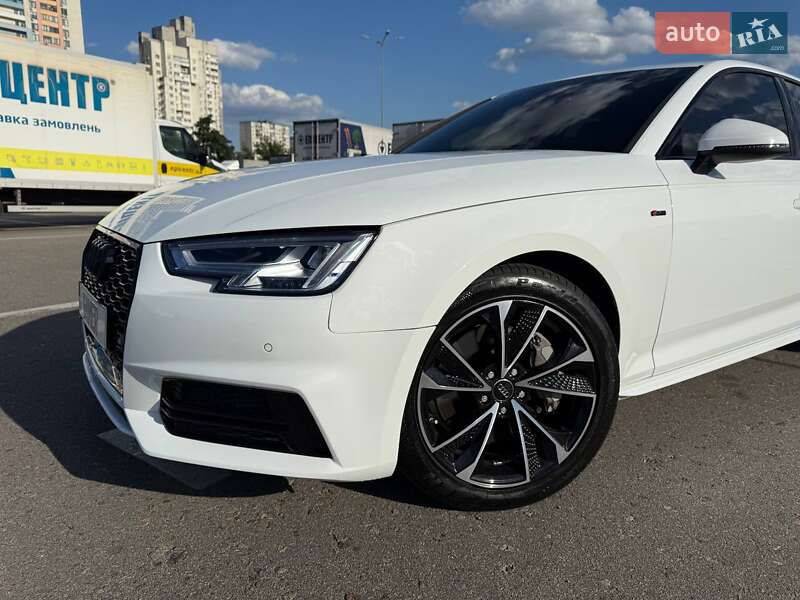 Седан Audi A4 2018 в Києві