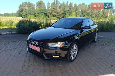 Седан Audi A4 2013 в Дубно