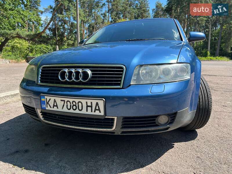 Седан Audi A4 2002 в 