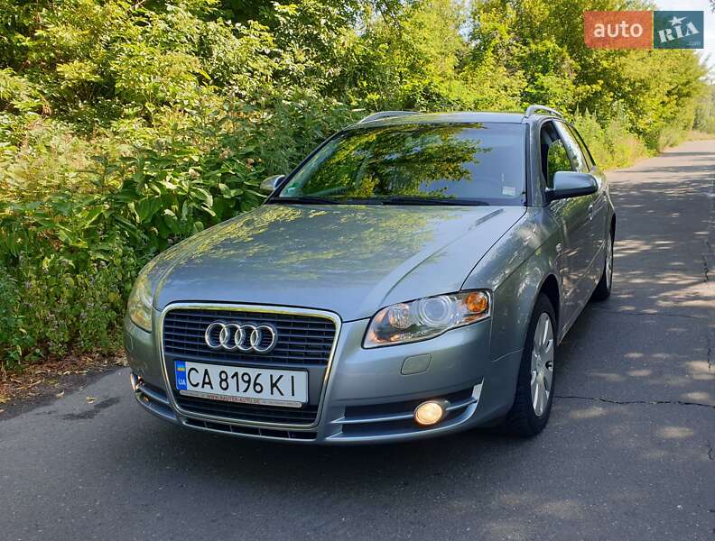 Универсал Audi A4 2006 в  фото Универсал Audi A4 2006 в