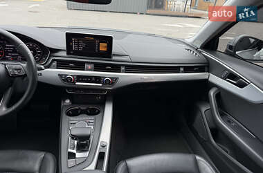 Седан Audi A4 2017 в 