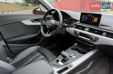 Седан Audi A4 2017 в 
