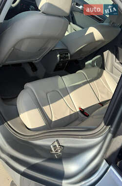 Седан Audi A4 2010 в 