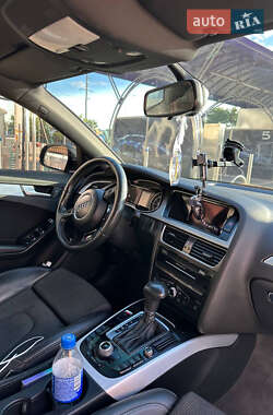 Седан Audi A4 2012 в 