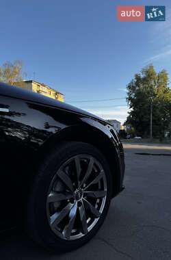 Седан Audi A4 2016 в 