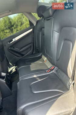 Седан Audi A4 2012 в 