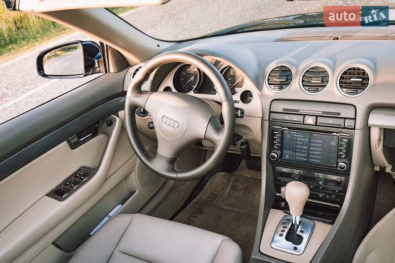 Кабриолет Audi A4 2003 в Василькове