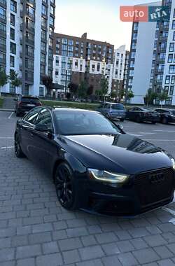 Седан Audi A4 2012 в 