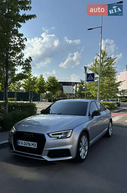 Седан Audi A4 2015 в Киеве