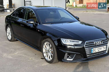 Седан Audi A4 2019 в 