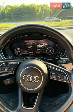 Седан Audi A4 2019 в 