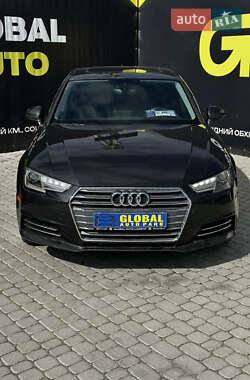 Седан Audi A4 2016 в Львове