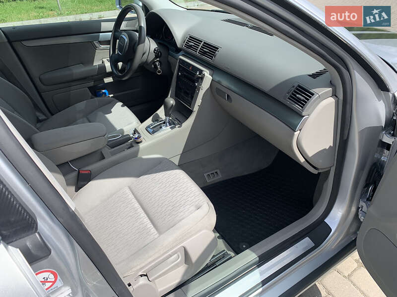 Универсал Audi A4 2005 в Дунаевцах